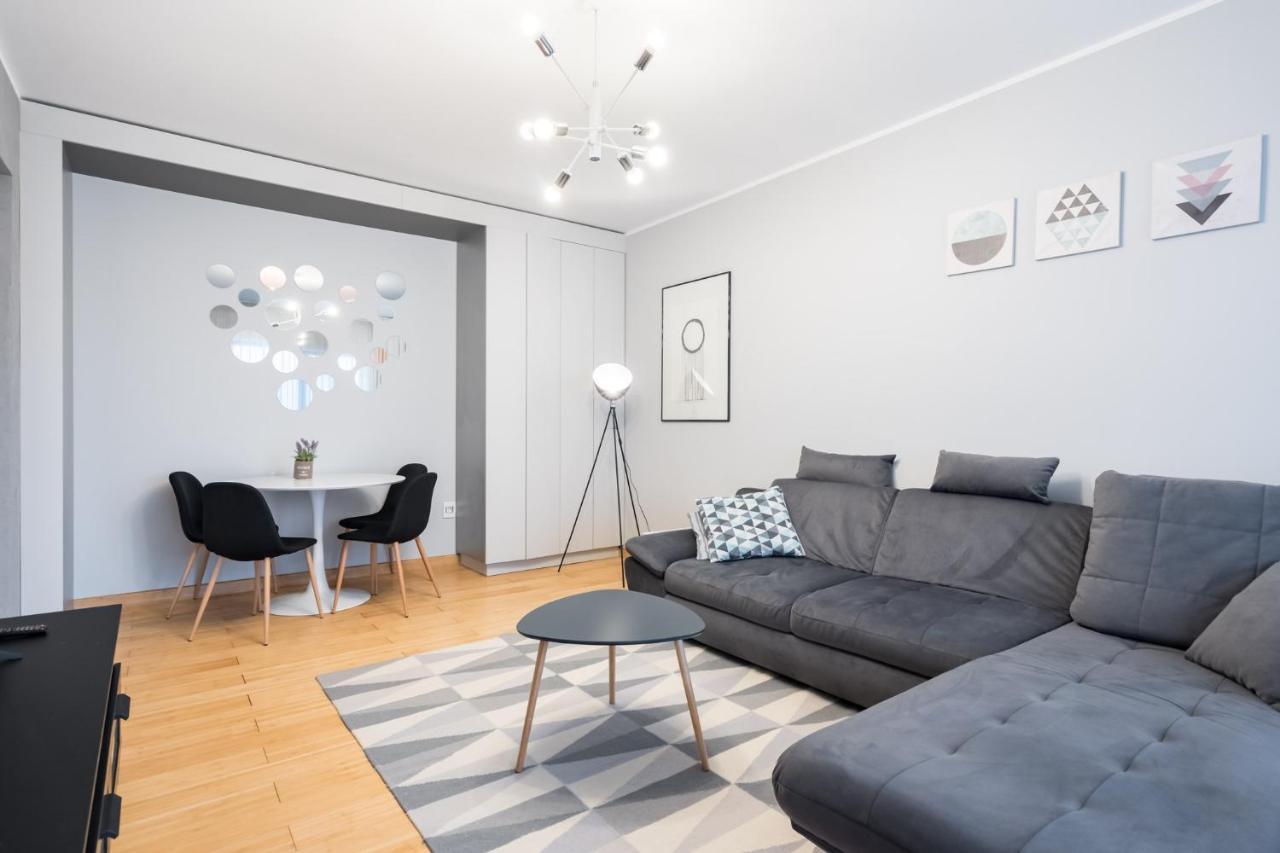 Happy Bubble I Timpuri Noi 1Br Apt 4 Ppl Bucareste Exterior foto