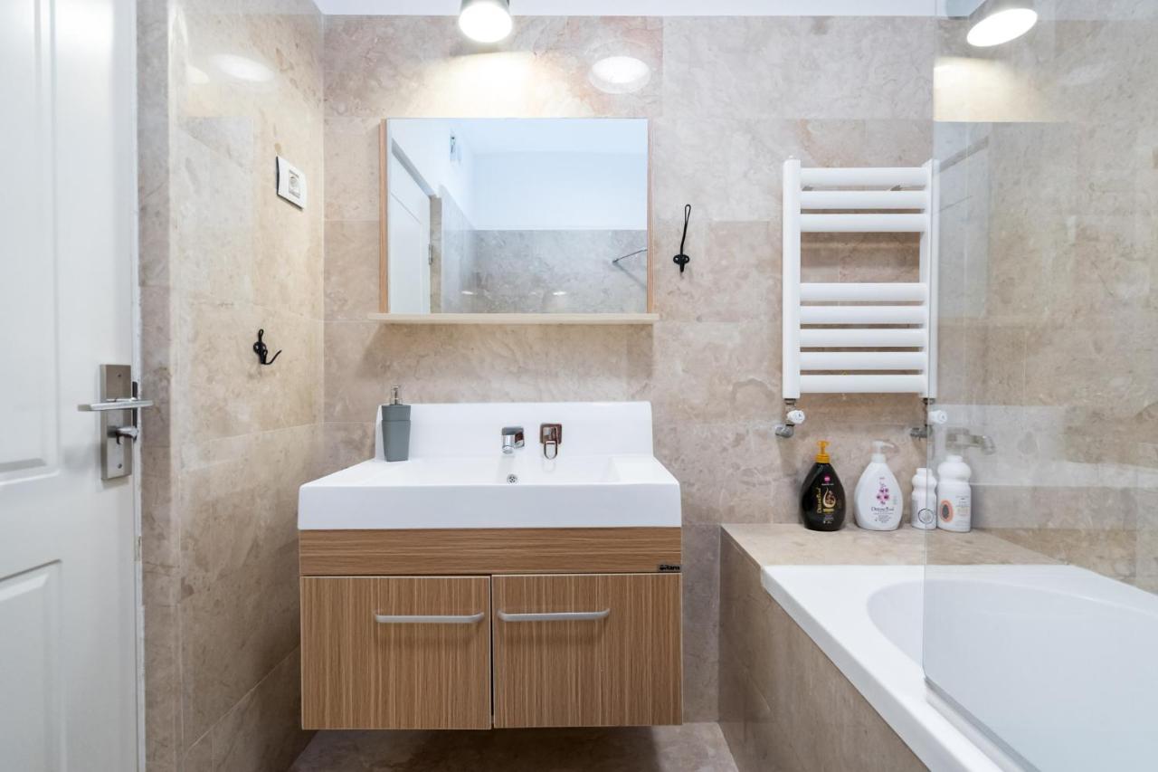 Happy Bubble I Timpuri Noi 1Br Apt 4 Ppl Bucareste Exterior foto