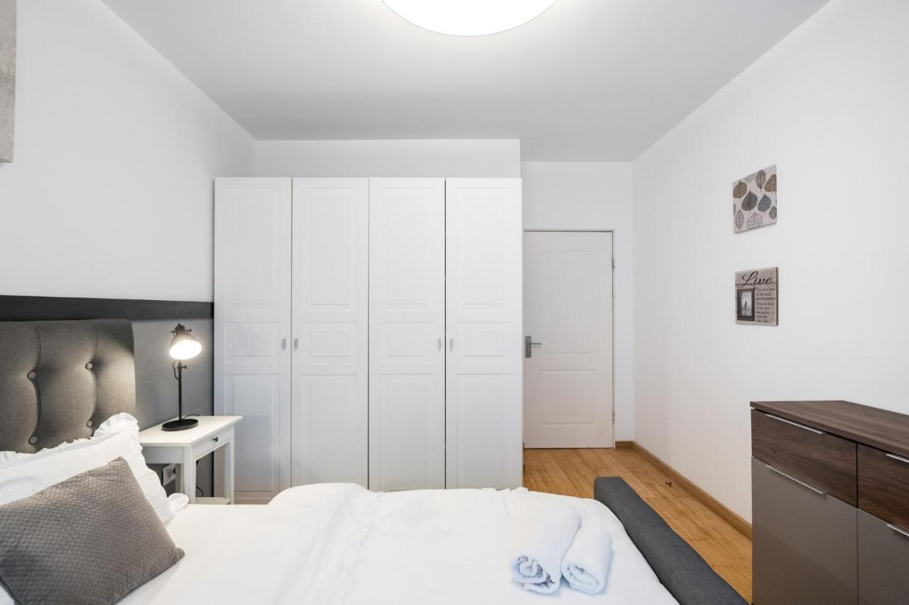 Happy Bubble I Timpuri Noi 1Br Apt 4 Ppl Bucareste Exterior foto